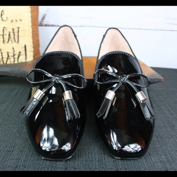 NWT- Zara black patent loafers! - Picture 4 of 6